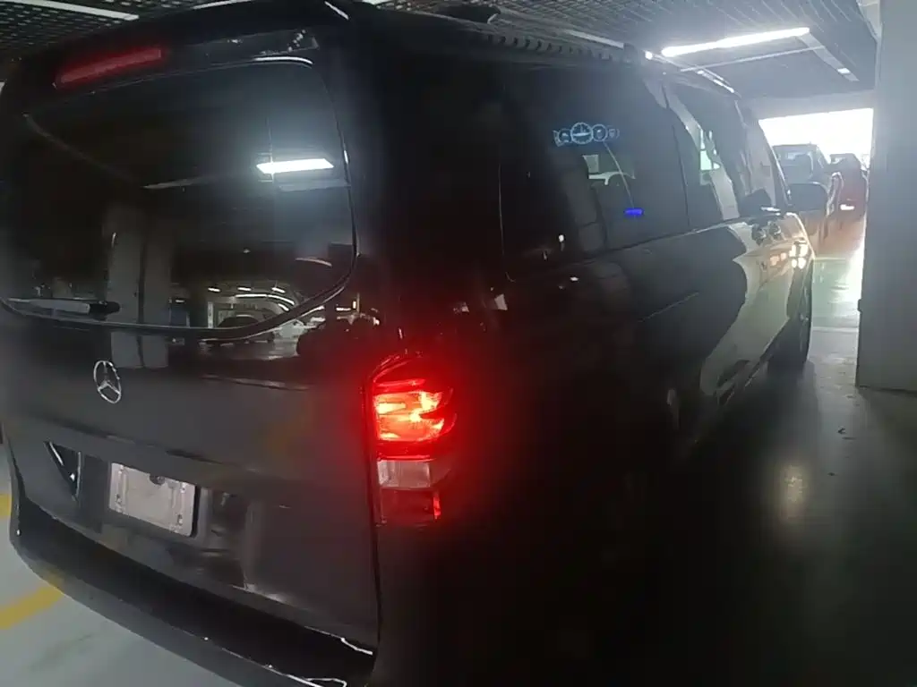 Mercedes-Benz Vito — миниатюра 7