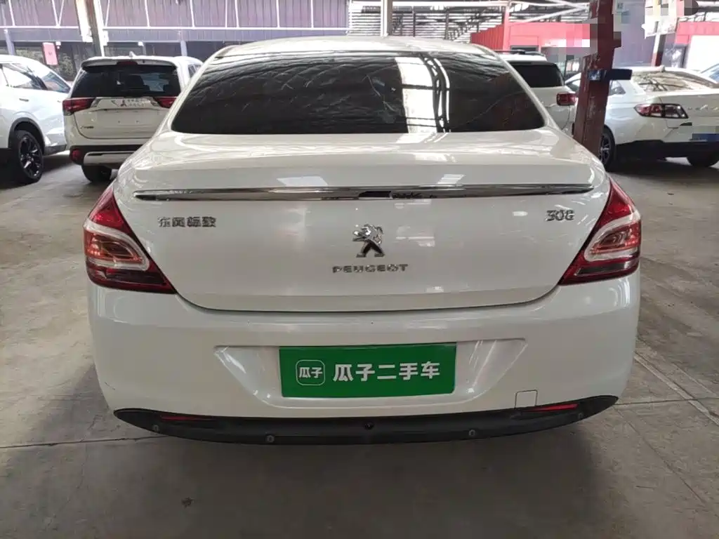 Peugeot 308 — миниатюра 6