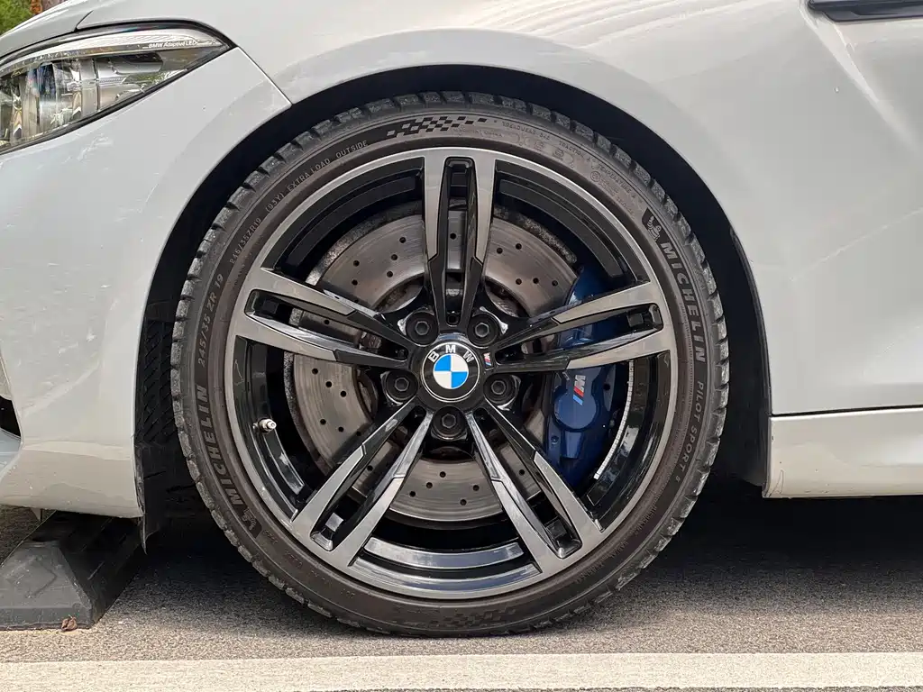 BMW M2 — миниатюра 8