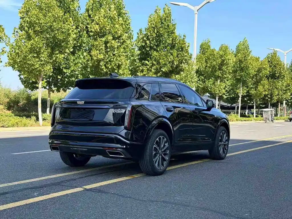 Cadillac XT5 — миниатюра 2