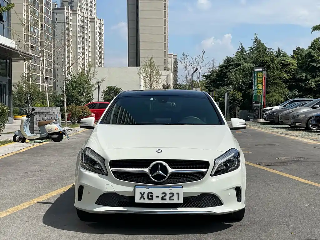 Mercedes-Benz A-Class (Import) — миниатюра 2