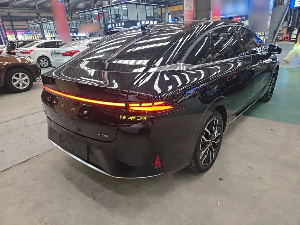 XPeng P5 — миниатюра 7