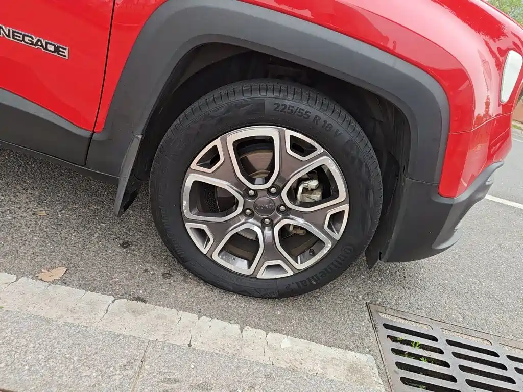 Jeep Renegade — миниатюра 24
