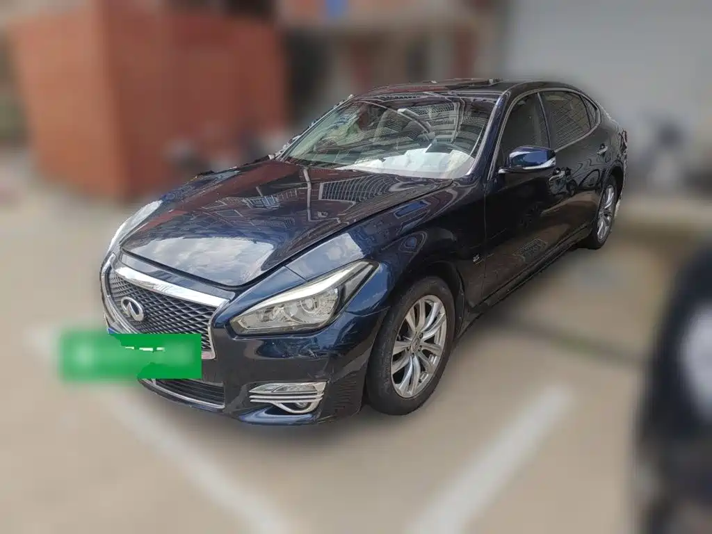 Infiniti Q70 — миниатюра 2