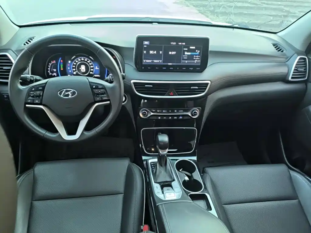 Hyundai Tucson — миниатюра 10