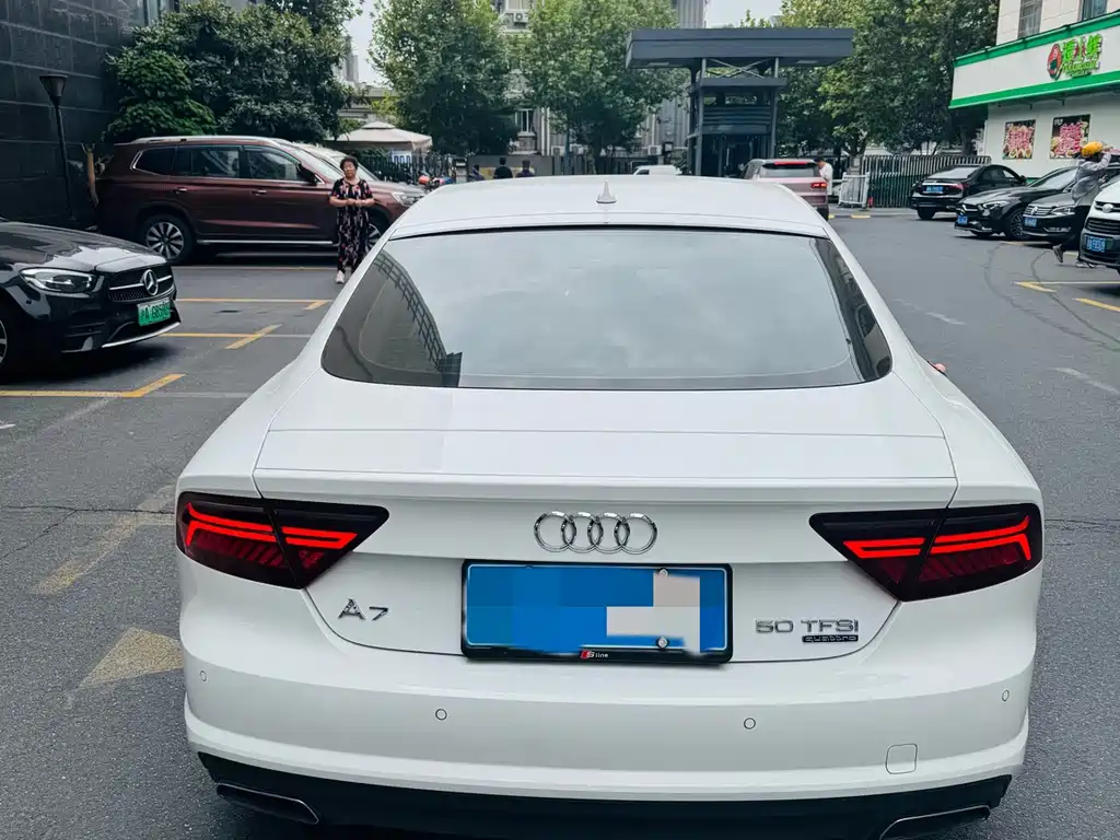 Audi A7 — миниатюра 2