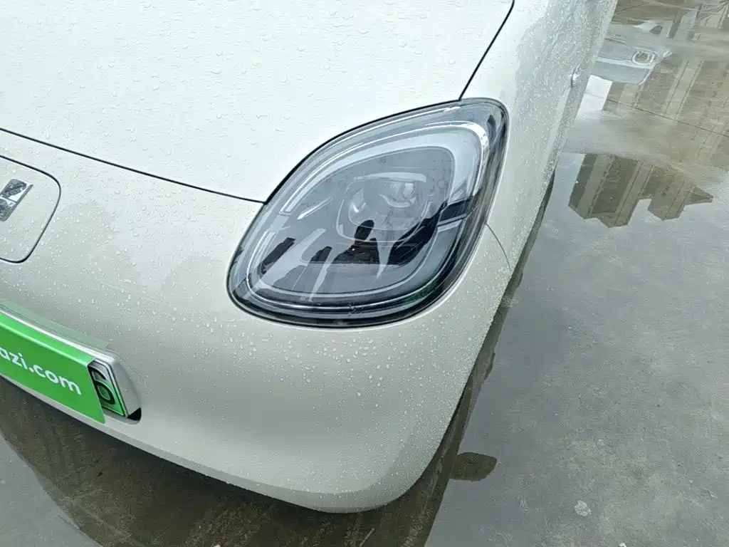 Wuling MINIEV — миниатюра 24