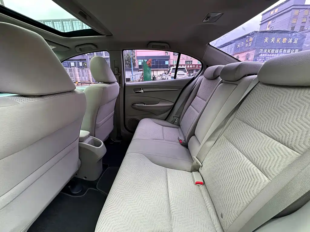 Honda City Classic — миниатюра 4