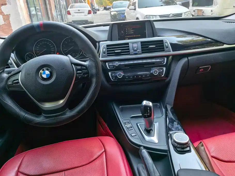 BMW 3 Series — миниатюра 12