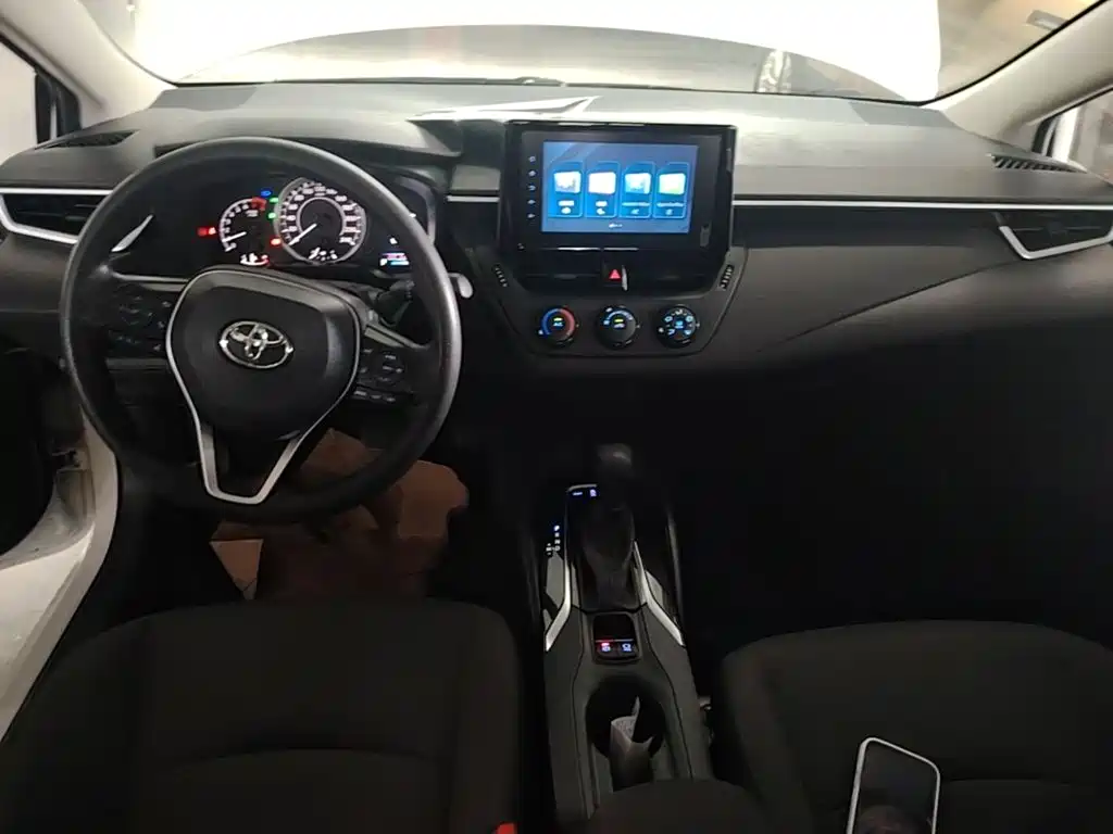 Toyota Corolla — миниатюра 10