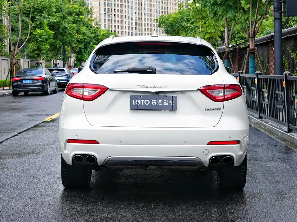 Maserati Levante — миниатюра 5