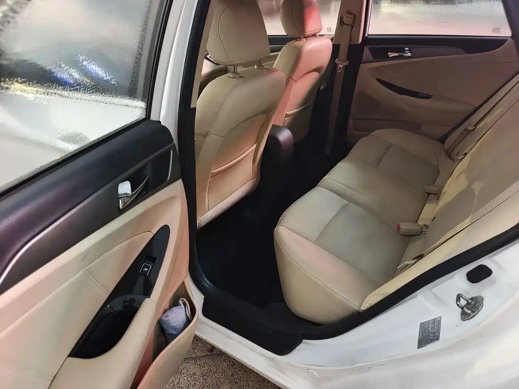 Changan Eado — миниатюра 9