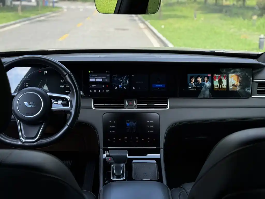 Li Auto Li ONE — миниатюра 10