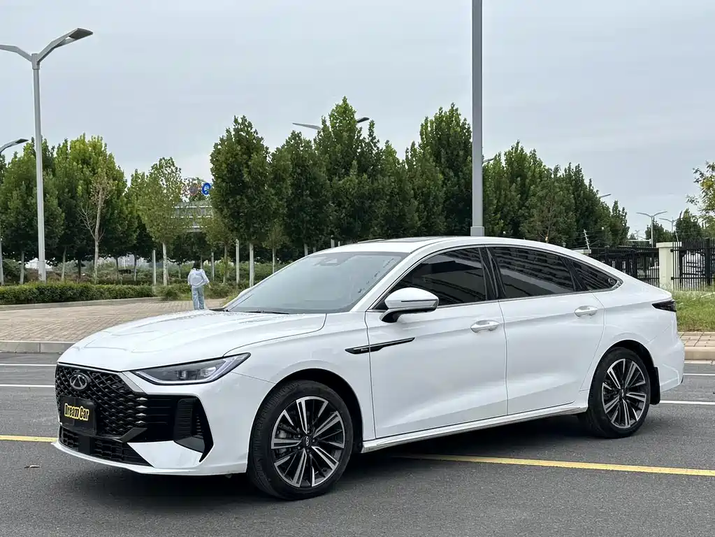 Chery Arrizo 8 PRO