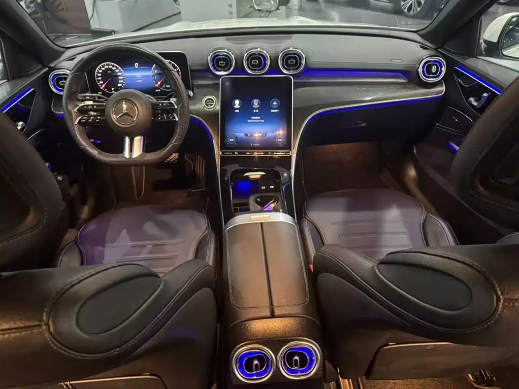 Mercedes-Benz C-Class — миниатюра 17
