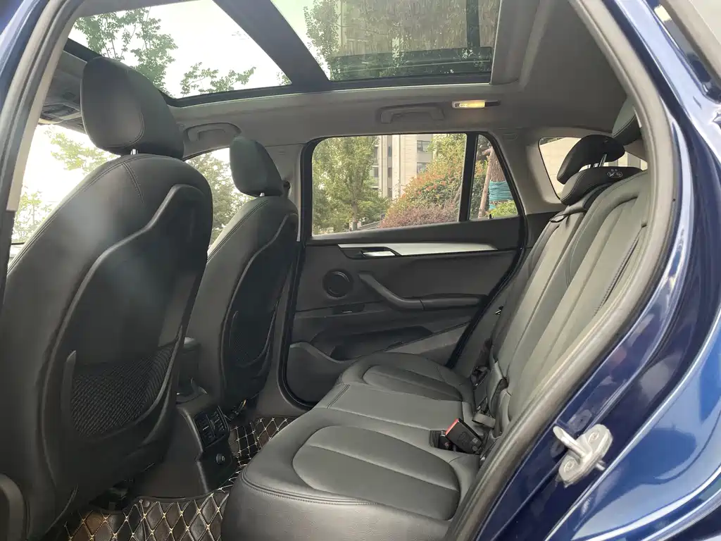 BMW X1 — миниатюра 6