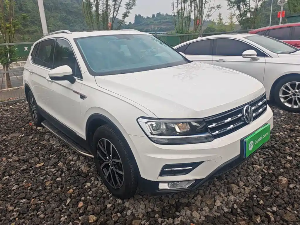 Volkswagen Tiguan L — миниатюра 4