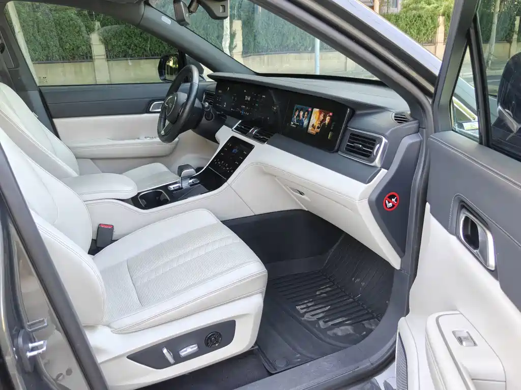 Li Auto Li ONE — миниатюра 5