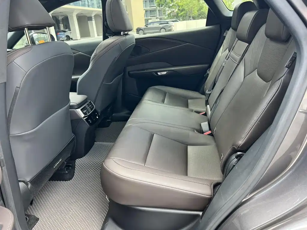 Lexus RX New Energy — миниатюра 10