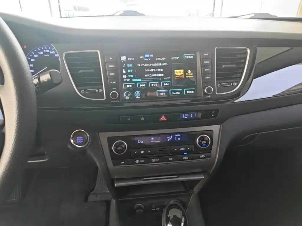 Hyundai Mistra — миниатюра 13