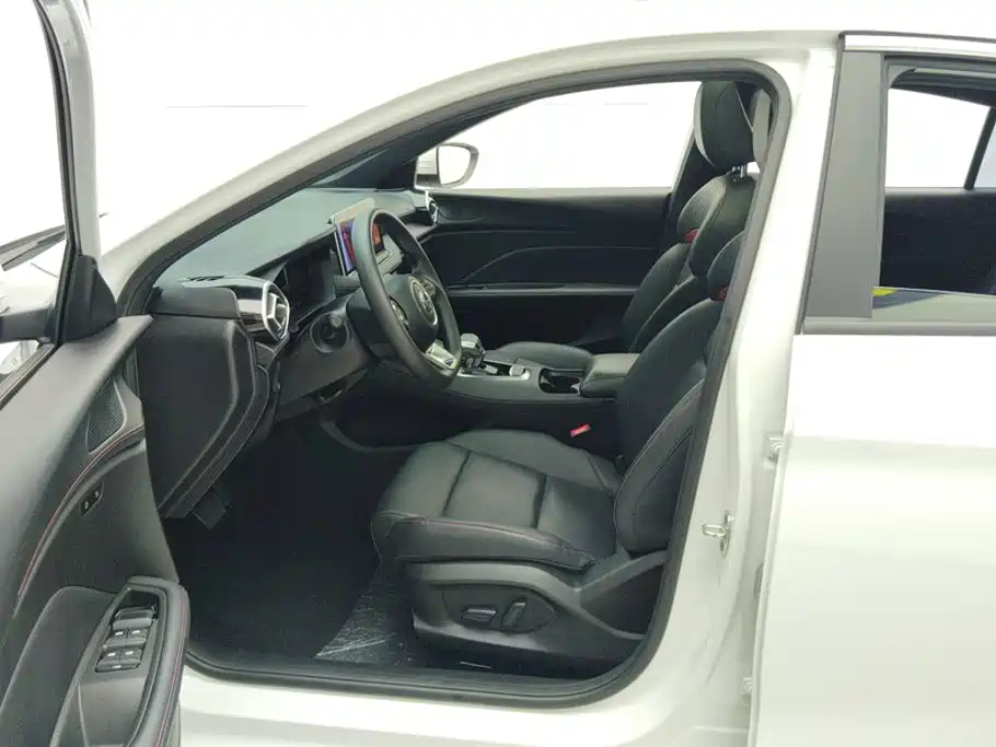 MG MG5 — миниатюра 9