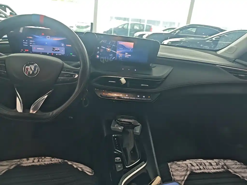 Buick Verano — миниатюра 13