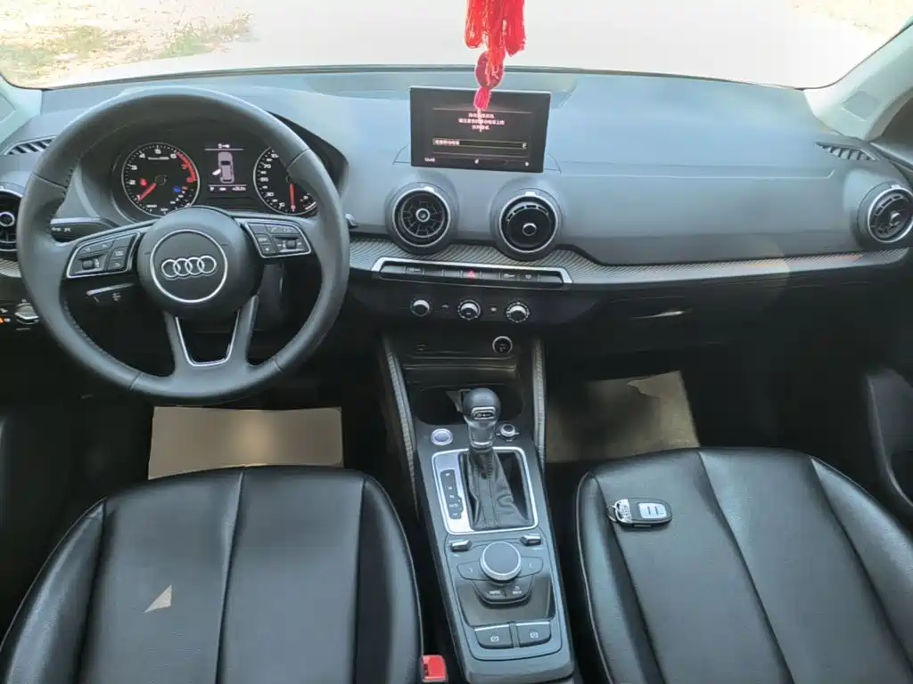 Audi Q2L — миниатюра 10