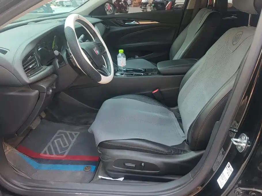 Buick Regal — миниатюра 9