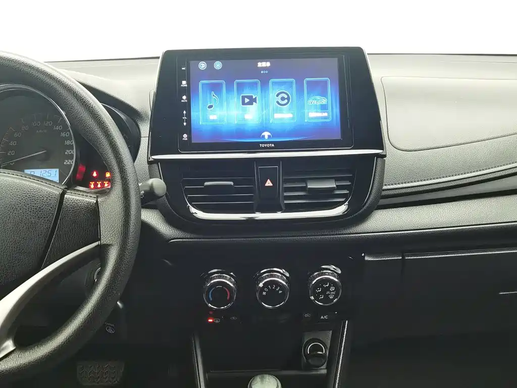 Toyota Vios FS — миниатюра 12