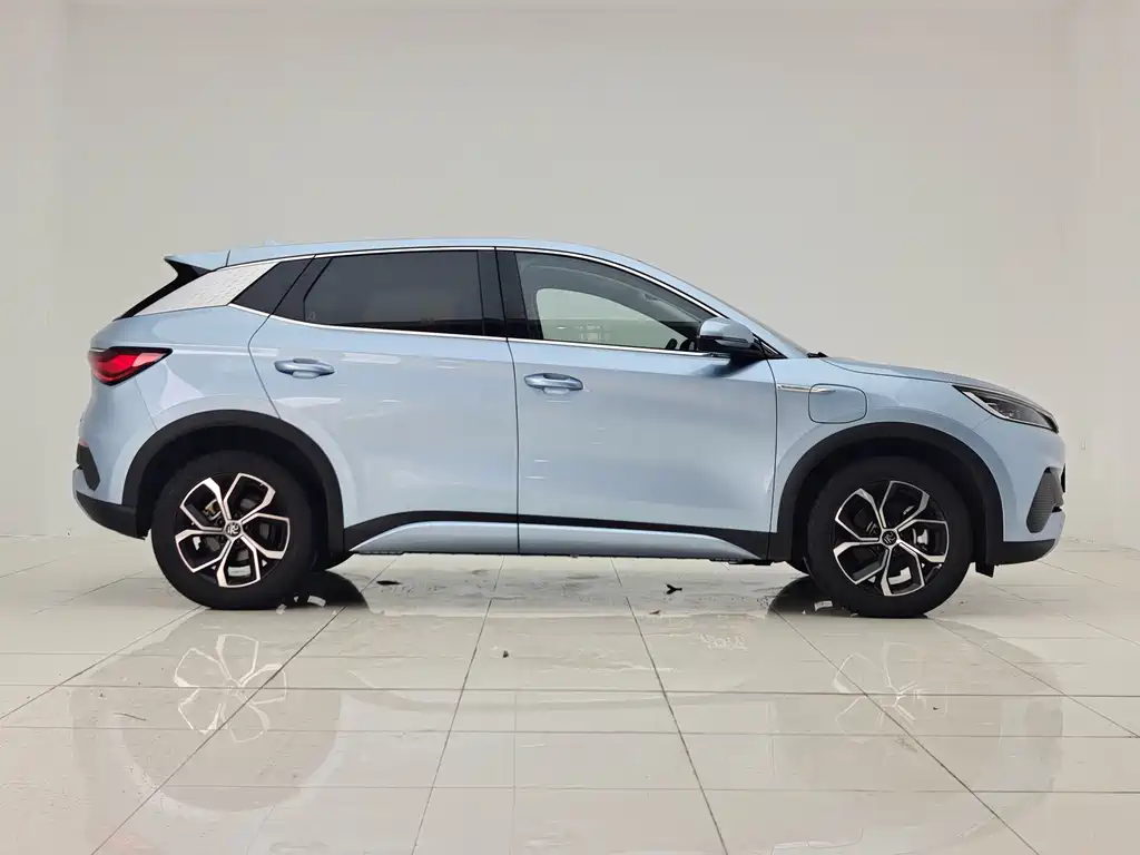 BYD Yuan Plus — миниатюра 8