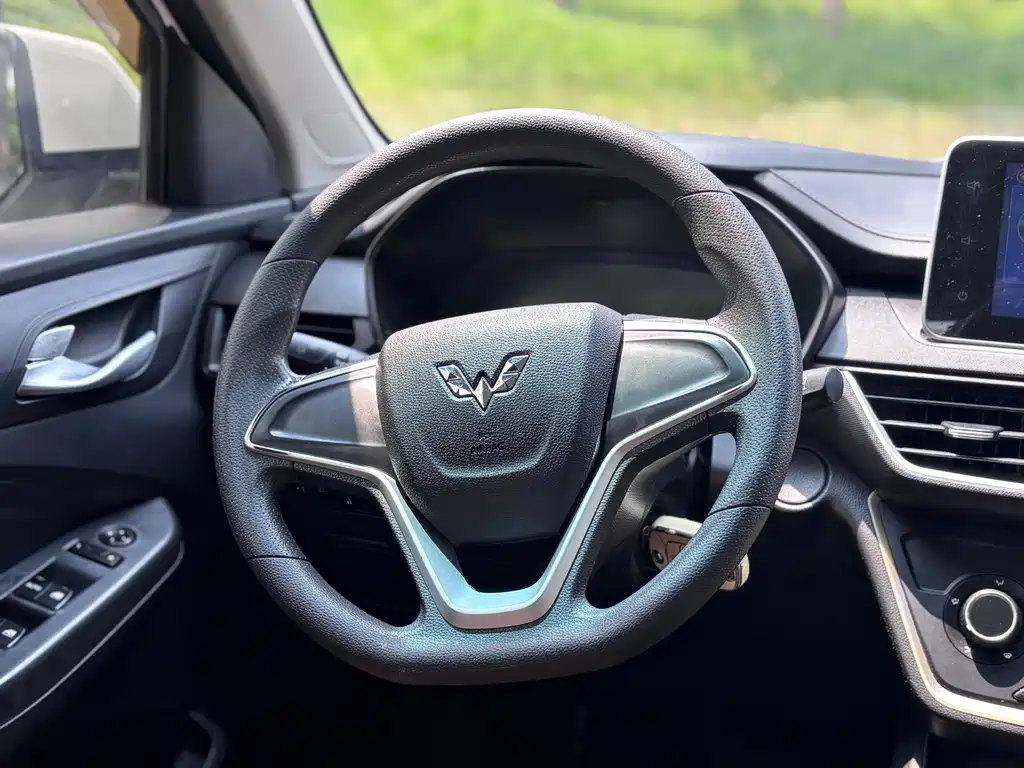 Wuling Hongguang S3 — миниатюра 16