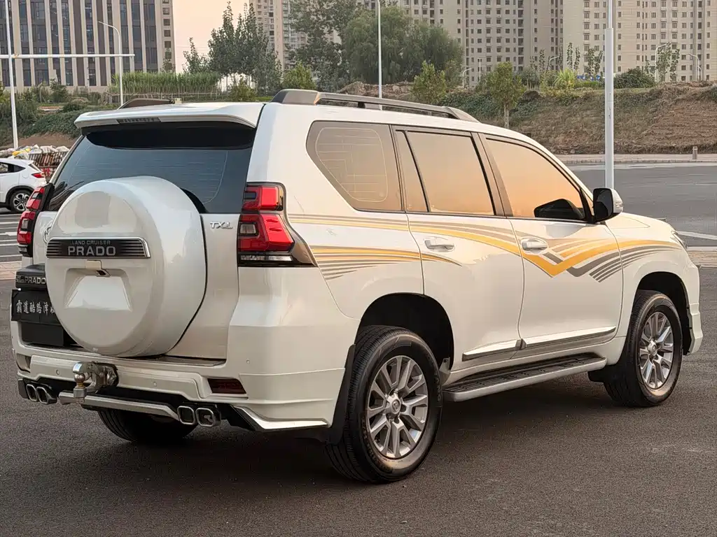 Toyota Prado — миниатюра 8