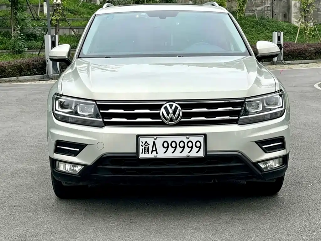 Volkswagen Tiguan L — миниатюра 2