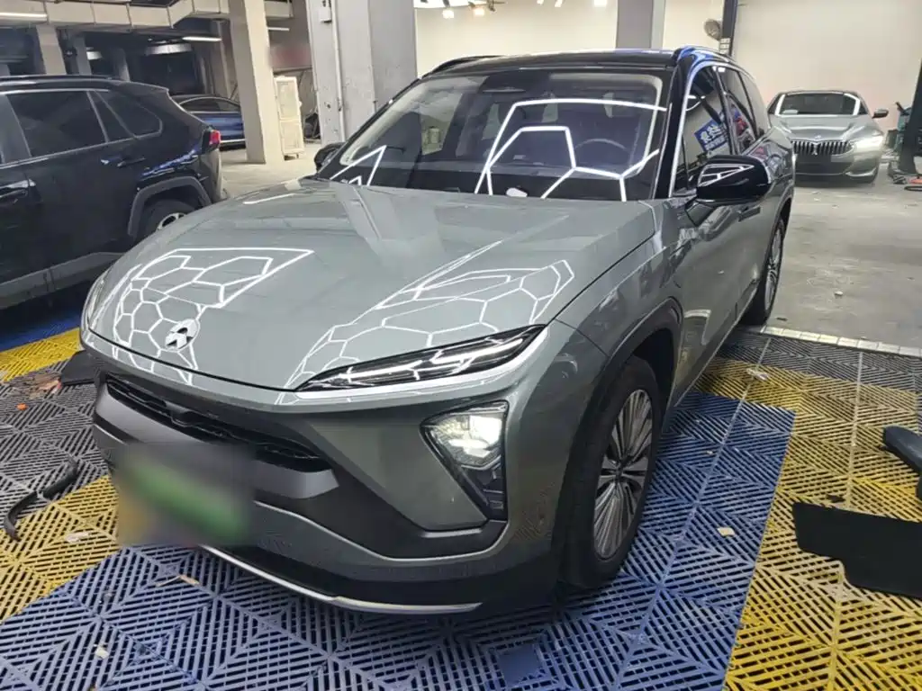 NIO ES6 — миниатюра 2