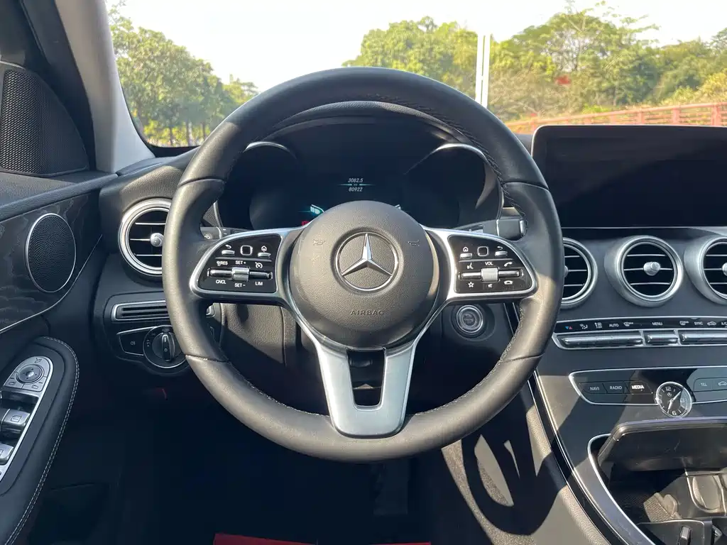 MERCEDES-BENZ C CLASS