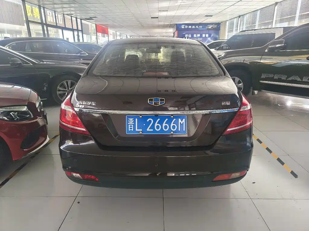 Geely Emgrand — миниатюра 5