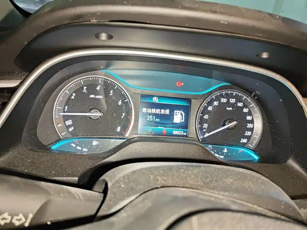 Buick Excelle — миниатюра 7