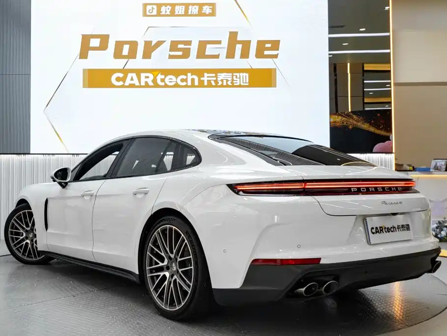 Porsche Panamera — миниатюра 6