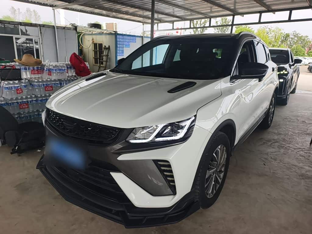 Geely Binyue 1.4 л 2021 г. Белый, пробег 40300 км