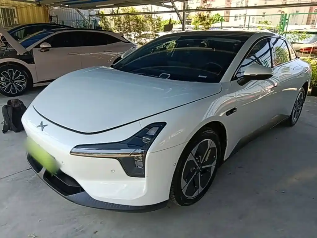 XPeng MONA M03 — миниатюра 2