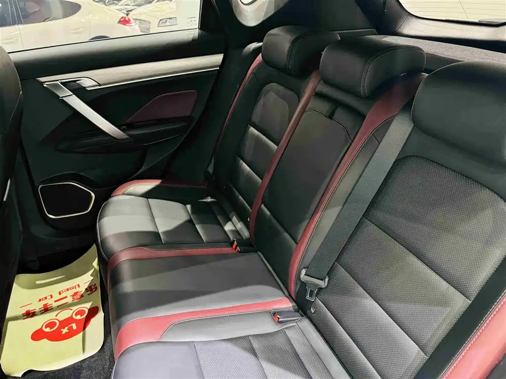 Geely Binyue — миниатюра 19
