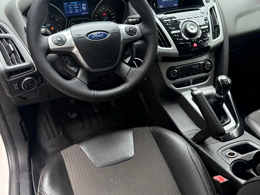 Ford Focus — миниатюра 5