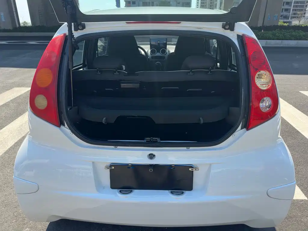 BYD F0 — миниатюра 9