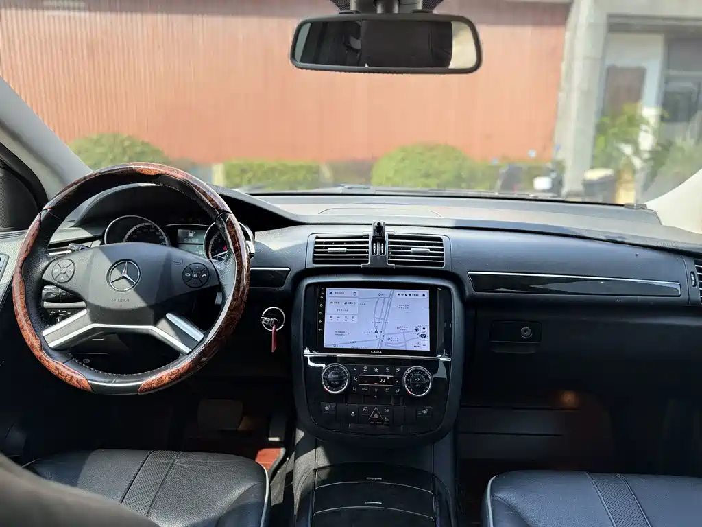 Mercedes-Benz R-Class — миниатюра 17