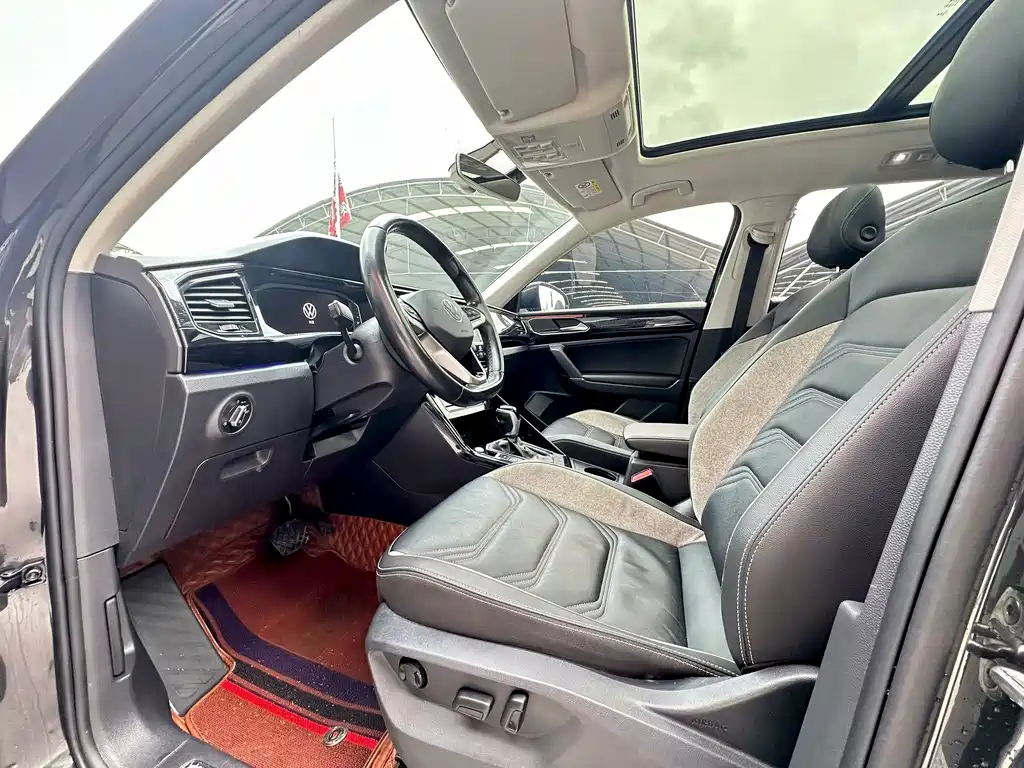 Volkswagen Tayron GTE — миниатюра 7