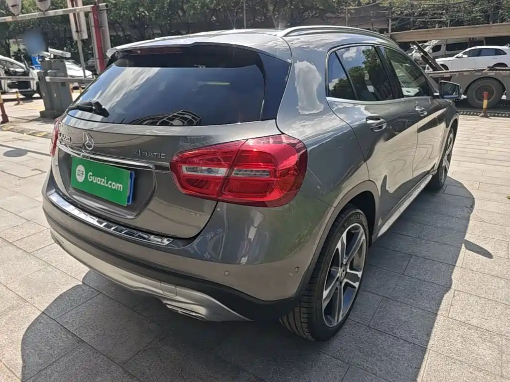 Mercedes-Benz GLA — миниатюра 7