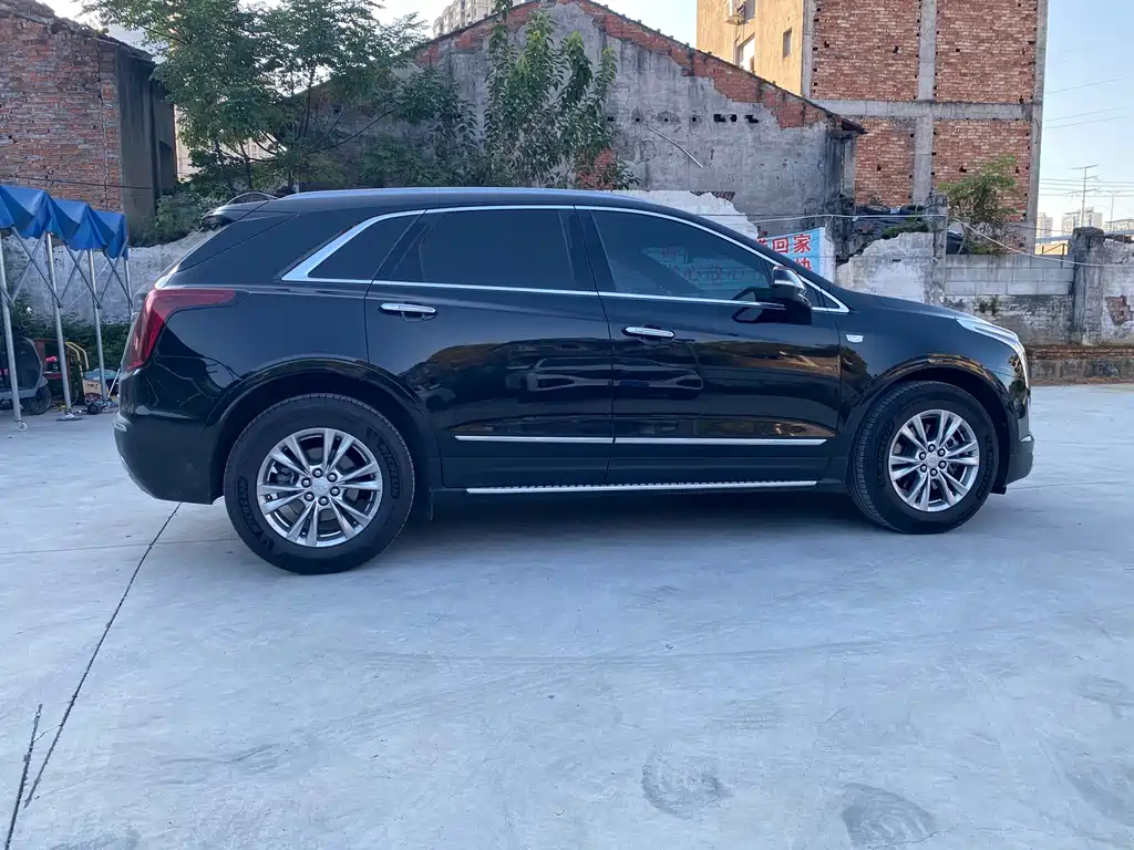 Cadillac XT5 — миниатюра 4