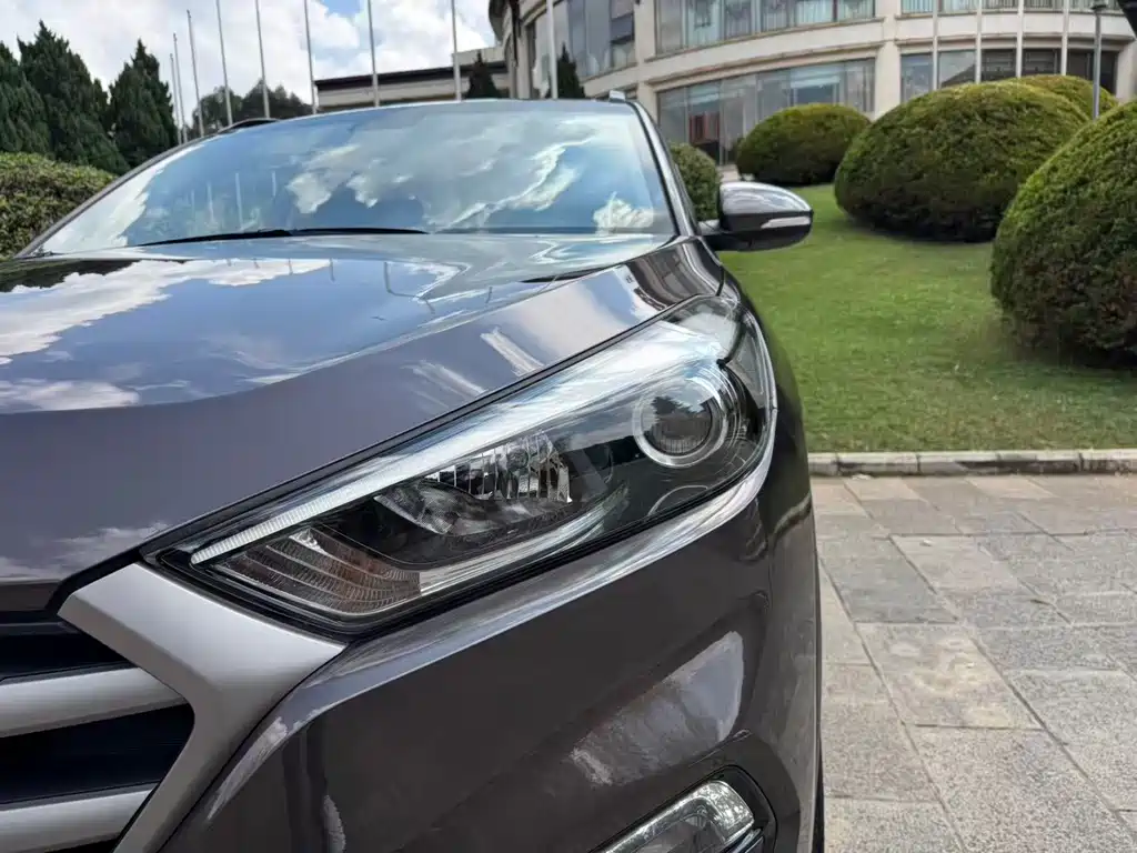 Hyundai Tucson — миниатюра 9