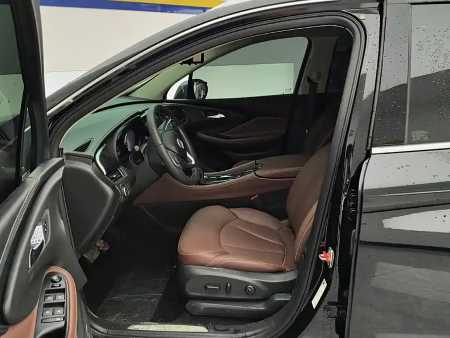 Buick Envision Plus — миниатюра 9