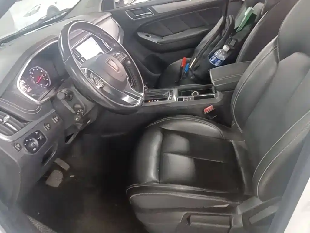 Roewe RX5 — миниатюра 15